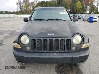 2005 Jeep Liberty Limited with VIN 1J8GK58K85W580221, listed as a Copart auction lot 80895754 with 209,018 mi miles and Salvage Title. Bid and sale history available at carsss.com. Image 5.