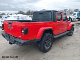2022 Jeep Gladiator High Altitude with VIN 1C6HJTFG0NL105043, listed as a IAAI auction lot 41290790 with 73,595 mi miles. Bid and sale history available at carsss.com. Image 4.