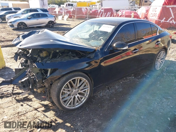 2014 Infiniti Q50 with VIN JN1BV7APXEM692303, listed as a IAAI auction lot 41325631 with 115,803 mi miles. Bid and sale history available at carsss.com. Image 17.