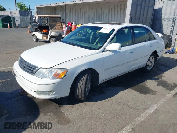 2004 Toyota Avalon XL z VIN 4T1BF28B54U362005, wystawiony jako IAAI lot #42174414 z przebiegiem 378 173 mil mil oraz . Historia ofert i sprzedaży dostępna na DreamBid. Obrazek 20.