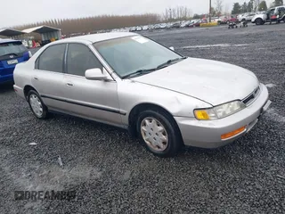 1997 Honda Accord LX with VIN 1HGCD5636VA237594, listed as a IAAI auction lot 41802597 with 215,782 mi miles and . Bid and sale history available at carsss.com. Image 1.