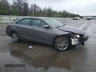 2015 Toyota Camry XLE z VIN 4T1BF1FK1FU048013, wystawiony jako Copart lot #57527325 z przebiegiem 200 428 mil mil oraz Szkoda całkowita • Salvage title. Historia ofert i sprzedaży dostępna na DreamBid. Obrazek 4.