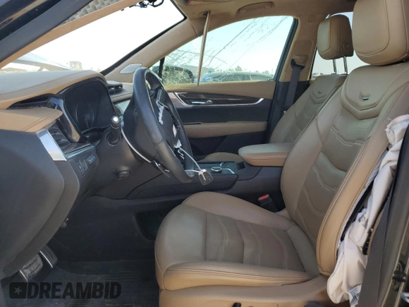 2020 Cadillac XT6 AWD Sport z VIN 1GYKPHRS2LZ172371, wystawiony jako Copart lot #50211705 z przebiegiem 59 704 mil mil oraz Szkody całkowita. Historia ofert i sprzedaży dostępna na DreamBid. Obrazek 7.