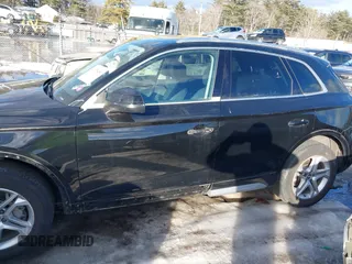 2019 Audi Q5 Premium with VIN WA1ANAFYXK2098173, listed as a IAAI auction lot 41675450 with 37,347 mi miles and . Bid and sale history available at DreamBid. Image 14.