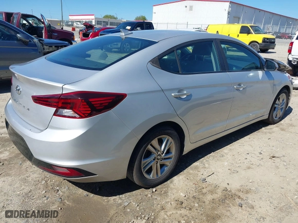 2019 Hyundai Elantra Preferred with VIN KMHD84LF4KU743494, listed as a IAAI auction lot 41821777 with 147,704 mi miles. Bid and sale history available at carsss.com. Image 4.