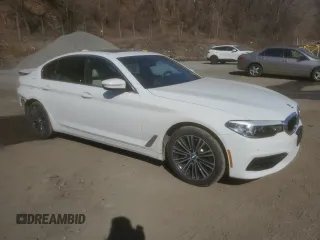 2020 BMW 5 Series 530i xDrive z VIN WBAJR7C05LBP96538, wystawiony jako Copart lot #48725965 z przebiegiem 41 471 mil mil oraz Szkoda całkowita • Salvage title. Historia ofert i sprzedaży dostępna na DreamBid. Obrazek 4.