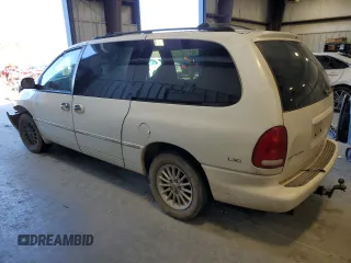 2000 Chrysler Town & Country LXi with VIN 1C4GP54L8YB549019, listed as a Copart auction lot 49186805 with 186,815 mi miles and Salvage Title. Bid and sale history available at carsss.com. Image 2.