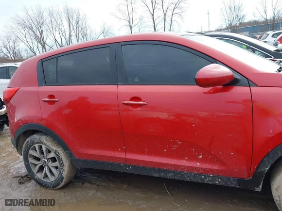 2014 Kia Sportage LX with VIN KNDPB3AC8E7637056, listed as a IAAI auction lot 41672694 with 162,708 mi miles. Bid and sale history available at carsss.com. Image 14.
