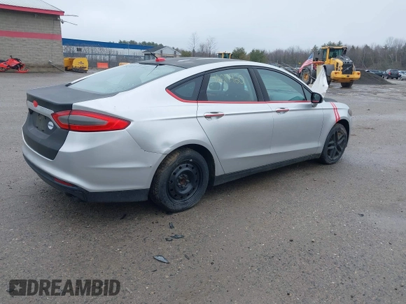 2014 Ford Fusion SE with VIN 1FA6P0HD4E5352723, listed as a IAAI auction lot 42011460 with 118,561 mi miles. Bid and sale history available at carsss.com. Image 4.