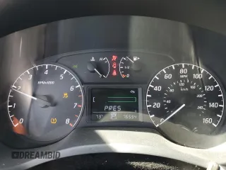 2017 Nissan Sentra SR z VIN 3N1AB7AP1HY255618, wystawiony jako Copart lot #50246455 z przebiegiem 76 594 mil mil oraz Szkoda całkowita • Salvage title. Historia ofert i sprzedaży dostępna na DreamBid. Obrazek 9.