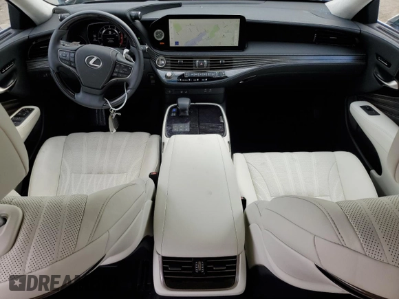 2023 Lexus LS 500 z VIN JTHD51FF4P5018212, wystawiony jako Copart lot #38629154 z przebiegiem 6 546 mil mil oraz . Historia ofert i sprzedaży dostępna na DreamBid. Obrazek 8.