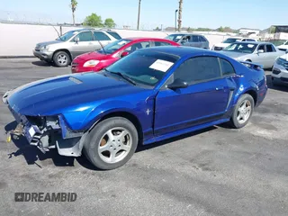 2002 Ford Mustang Standard z VIN 1FAFP40422F222075, wystawiony jako IAAI lot #42565741 z przebiegiem 139 096 mil mil oraz . Historia ofert i sprzedaży dostępna na DreamBid. Obrazek 13.