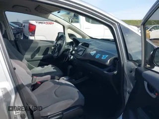 2012 Honda Fit с VIN JHMGE8H38CC037585, выставлен на аукционе IAAI как лот 41632572 с пробегом 109 510 миль миль и . История ставок и продаж доступна на DreamBid. Изображение 5.