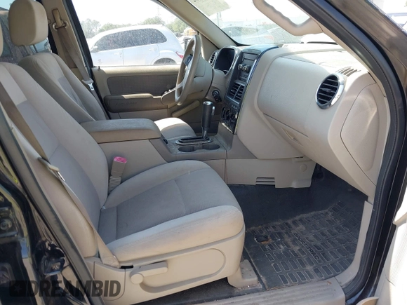 2007 Ford Explorer Sport Trac XLT z VIN 1FMEU51K87UA01693, wystawiony jako IAAI lot #42196932 z przebiegiem 191 691 mil mil oraz . Historia ofert i sprzedaży dostępna na DreamBid. Obrazek 5.