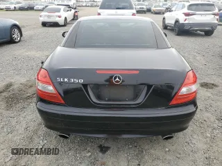 2006 Mercedes-Benz SLK 350 z VIN WDBWK56F26F103650, wystawiony jako Copart lot #45700835 z przebiegiem 120 165 mil mil oraz Czysty tytuł • Clean title. Historia ofert i sprzedaży dostępna na DreamBid. Obrazek 6.
