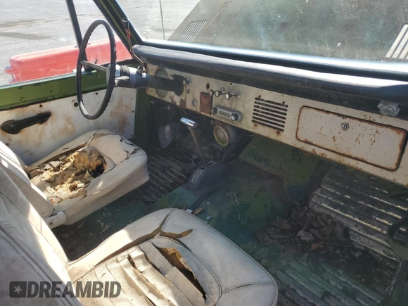 1967 Ford Bronco z VIN U15FLA88482, wystawiony jako Copart lot #47765575 z przebiegiem 69 436 mil mil oraz Czysty tytuł • Clean title. Historia ofert i sprzedaży dostępna na DreamBid. Obrazek 8.