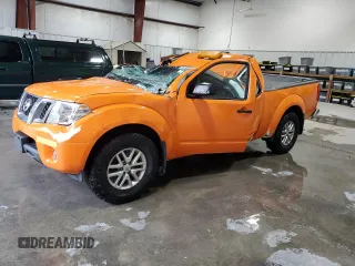 2015 Nissan Frontier SV z VIN 1N6AD0CW0FN719928, wystawiony jako Copart lot #56555445 z przebiegiem Nie podano mil oraz Szkoda całkowita • Salvage title. Historia ofert i sprzedaży dostępna na DreamBid. Obrazek 1.