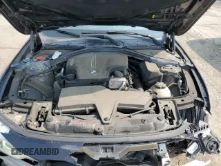 2018 BMW 3 Series 320i xDrive z VIN WBA8A3C50JA489629, wystawiony jako Copart lot #59535745 z przebiegiem 75 941 mil mil oraz Szkoda całkowita • Salvage title. Historia ofert i sprzedaży dostępna na DreamBid. Obrazek 11.