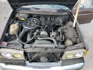1984 Mercedes-Benz 300 D with VIN WDBAB33A9EA067572, listed as a Copart auction lot 79063724 with 175,663 mi miles and Salvage Title. Bid and sale history available at DreamBid. Image 11.