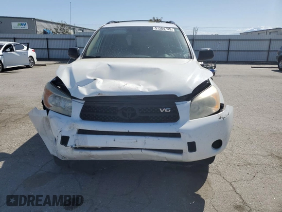 2008 Toyota RAV4 with VIN JTMZK33V286013013, listed as a Copart auction lot 51384735 with 152,352 mi miles and Salvage Title. Bid and sale history available at carsss.com. Image 5.
