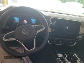 2024 Volkswagen Atlas SE with VIN 1V2HR2CA0RC565397, listed as a IAAI auction lot 42850634 with 20,499 mi miles and . Bid and sale history available at DreamBid. Image 12.