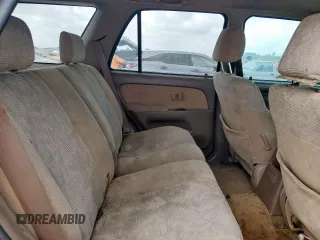 1999 Toyota 4Runner SR5 с VIN JT3GN86R9X0132922, выставлен на аукционе Copart как лот 57513805 с пробегом 232 780 миль миль и Чистый • Clean title. История ставок и продаж доступна на DreamBid. Изображение 11.