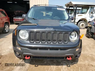 2017 Jeep Renegade Trailhawk z VIN ZACCJBCB2HPF40362, wystawiony jako Copart lot #58470555 z przebiegiem 157 832 mil mil oraz Czysty tytuł • Clean title. Historia ofert i sprzedaży dostępna na DreamBid. Obrazek 5.