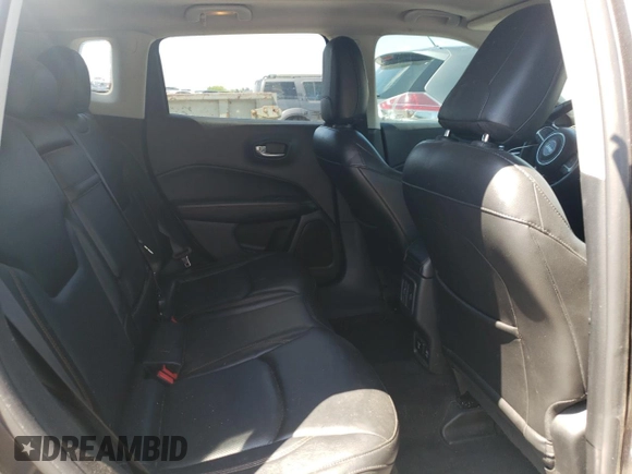 2018 Jeep Compass Limited z VIN 3C4NJDCBXJT222038, wystawiony jako Copart lot #64373335 z przebiegiem 121 822 mil mil oraz Szkoda całkowita • Salvage title. Historia ofert i sprzedaży dostępna na DreamBid. Obrazek 11.