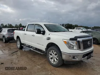 2017 Nissan Titan XD SL with VIN 1N6BA1F25HN515995, listed as a Copart auction lot 81428084 with 158,243 mi miles and Clean Title. Bid and sale history available at carsss.com. Image 4.