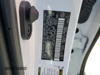 2024 Lexus UX 250h F Sport z VIN JTHB6JBH1R2189547, wystawiony jako Copart lot #80151034 z przebiegiem 7 837 mil mil oraz Nie do naprawy • Non repairable. Historia ofert i sprzedaży dostępna na DreamBid. Obrazek 13.
