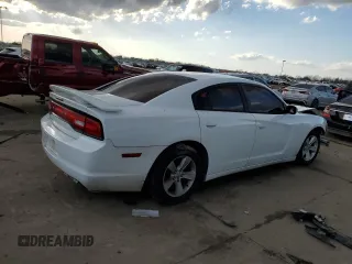 2013 Dodge Charger SE z VIN 2C3CDXBG2DH596898, wystawiony jako Copart lot #45524265 z przebiegiem 217 115 mil mil oraz Szkoda całkowita • Salvage title. Historia ofert i sprzedaży dostępna na DreamBid. Obrazek 3.