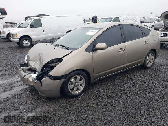 2005 Toyota Prius with VIN JTDKB20U253064323, listed as a IAAI auction lot 41798110 with 207,734 mi miles. Bid and sale history available at carsss.com. Image 2.