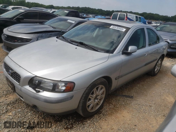 2004 Volvo S60 with VIN YV1RS61T242373543, listed as a Copart auction lot 61378164 with 121,430 mi miles and Salvage Title. Bid and sale history available at carsss.com. Image 1.