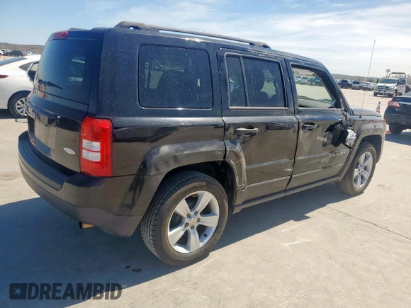 2017 Jeep Patriot Latitude with VIN 1C4NJPFB3HD183676, listed as a Copart auction lot 49436745 with 160,690 mi miles and Clean Title. Bid and sale history available at DreamBid. Image 3.