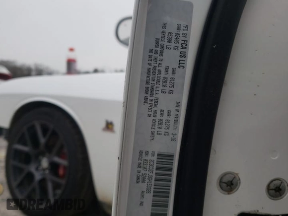 2016 Dodge Challenger R/T Scat Pack z VIN 2C3CDZFJ3GH153326, wystawiony jako Copart lot #45931845 z przebiegiem 64 245 mil mil oraz Szkody całkowita. Historia ofert i sprzedaży dostępna na DreamBid. Obrazek 12.