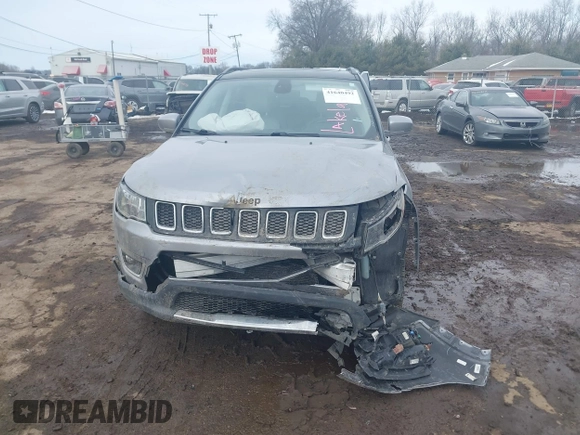 2018 Jeep Compass Limited with VIN 3C4NJDCB1JT238287, listed as a IAAI auction lot 41640492 with 74,554 mi miles and . Bid and sale history available at carsss.com. Image 11.
