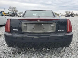 2005 Cadillac XLR z VIN 1G6YV34A855601131, wystawiony jako Copart lot #88100685 z przebiegiem 108 720 mil mil oraz Szkody całkowita. Historia ofert i sprzedaży dostępna na DreamBid. Obrazek 6.