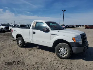 2013 Ford F-150 XL with VIN 1FTMF1EM6DFC81676, listed as a Copart auction lot 44700115 with 105,548 mi miles and Salvage Title. Bid and sale history available at carsss.com. Image 4.