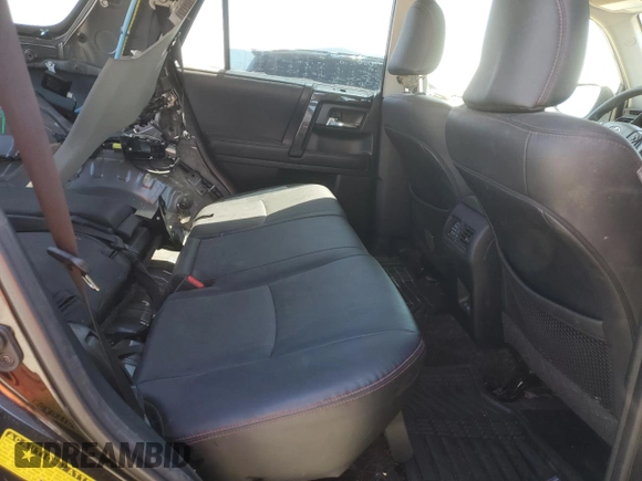 2023 Toyota 4Runner TRD Off Road Premium with VIN JTERU5JR4P6186313, listed as a Copart auction lot 58359335 with 34,715 mi miles and Salvage title. Bid and sale history available at DreamBid. Image 11.