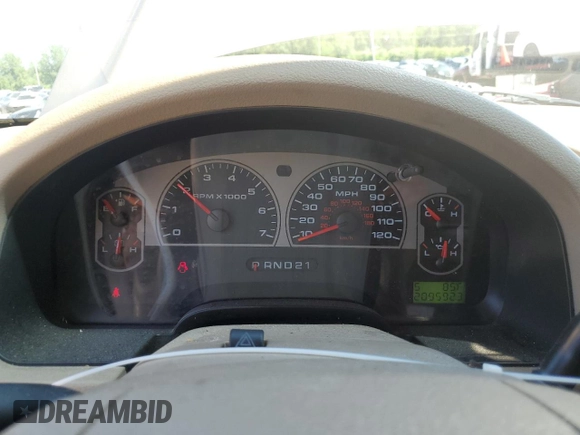 2006 Ford F-150 XLT с VIN 1FTPW12V66KD57661, выставлен на аукционе Copart как лот 57530335 с пробегом 209 592 миль миль и Списание • Salvage title. История ставок и продаж доступна на DreamBid. Изображение 9.