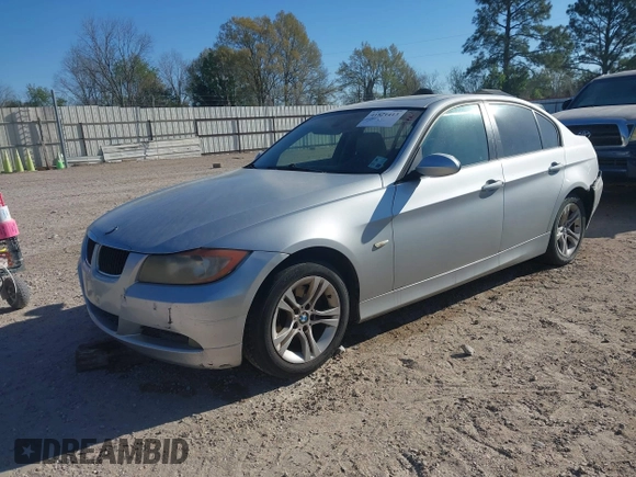 2008 BMW 3 Series 328i with VIN WBAVA37548NL19211, listed as a IAAI auction lot 41821413 with 174,087 mi miles. Bid and sale history available at carsss.com. Image 17.