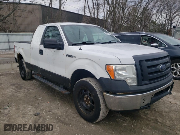 2011 Ford F-150 XL z VIN 1FTEX1EM2BFC82144, wystawiony jako Copart lot #47482595 z przebiegiem 302 757 mil mil oraz Czysty tytuł • Clean title. Historia ofert i sprzedaży dostępna na DreamBid. Obrazek 4.