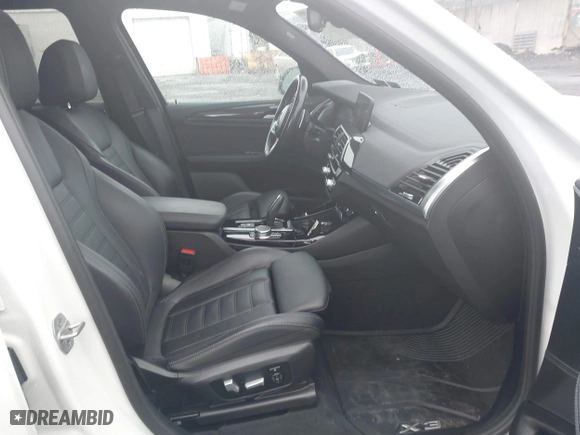 2021 BMW X3 M40i with VIN 5UXTY9C07M9F32001, listed as a IAAI auction lot 41673270 with 45,752 mi miles. Bid and sale history available at carsss.com. Image 5.