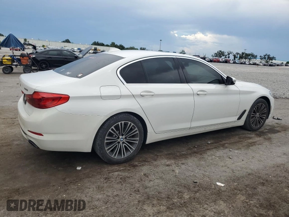 2019 BMW 5 Series 540i with VIN WBAJE5C50KWW15915, listed as a Copart auction lot 61334275 with 73,279 mi miles and Non repairable. Bid and sale history available at DreamBid. Image 3.