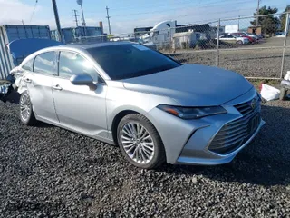 2020 Toyota Avalon Limited with VIN 4T1DZ1FB2LU053877, listed as a IAAI auction lot 41725361 with 24,552 mi miles. Bid and sale history available at carsss.com. Image 1.