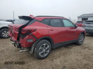2024 Chevrolet Blazer LT z VIN 3GNKBHR43RS165920, wystawiony jako Copart lot #51974995 z przebiegiem 11 871 mil mil oraz Szkoda całkowita • Salvage title. Historia ofert i sprzedaży dostępna na DreamBid. Obrazek 3.