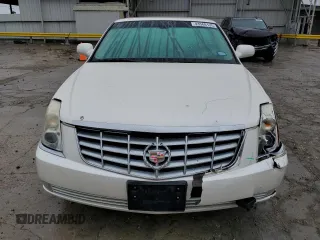 2011 Cadillac DTS with VIN 1G6KA5E63BU150750, listed as a Copart auction lot 43568135 with 100,117 mi miles and Salvage Title. Bid and sale history available at DreamBid. Image 5.