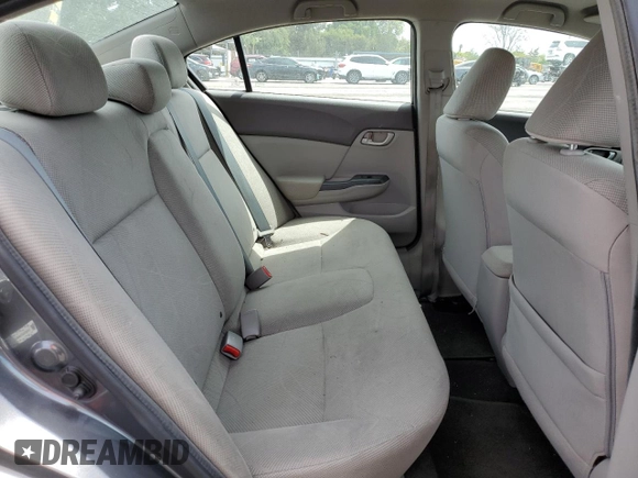 2012 Honda Civic LX z VIN 19XFB2F56CE390987, wystawiony jako Copart lot #56753635 z przebiegiem 81 832 mil mil oraz Szkoda całkowita • Salvage title. Historia ofert i sprzedaży dostępna na DreamBid. Obrazek 10.