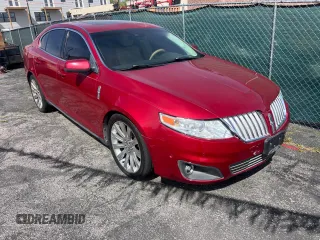 2010 Lincoln MKS EcoBoost z VIN 1LNHL9FT8AG604562, wystawiony jako Copart lot #59442305 z przebiegiem 125 178 mil mil oraz Czysty tytuł • Clean title. Historia ofert i sprzedaży dostępna na DreamBid. Obrazek 1.