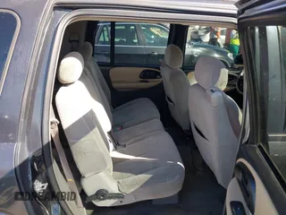 2006 Chevrolet TrailBlazer LS with VIN 1GNES16S066128752, listed as a IAAI auction lot 41830619 with 182,729 mi miles. Bid and sale history available at carsss.com. Image 8.